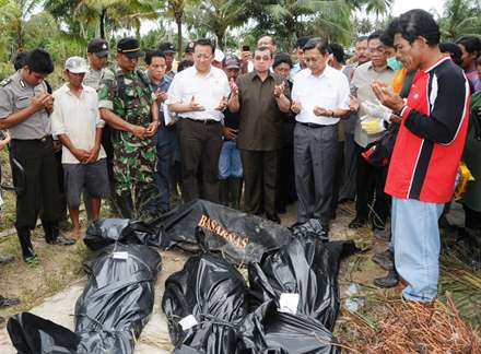 آسيب‌هاي ناشي از بلاياي طبيعي در اندونزي