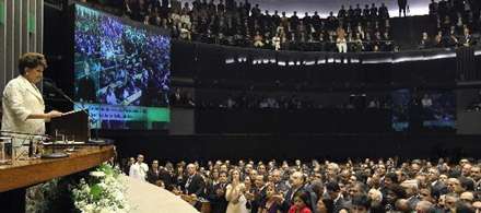 سوگند ديلما روسف به عنوان رئيس‌جمهور جديد برزيل