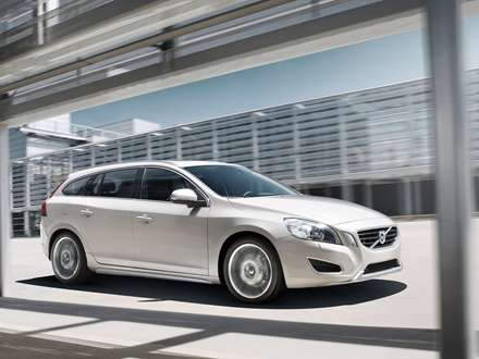 نماي شتاب اتومبيل Volvo-V60_2011