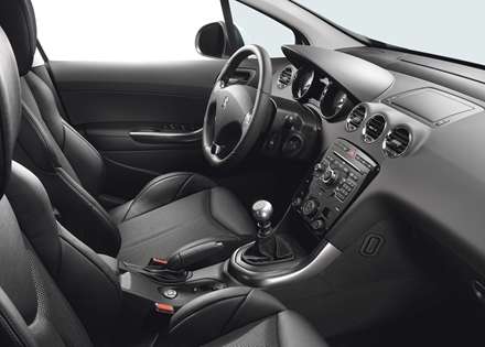 نماي صندلي و داشبرد اتومبيل Peugeot-308_GTi_2011