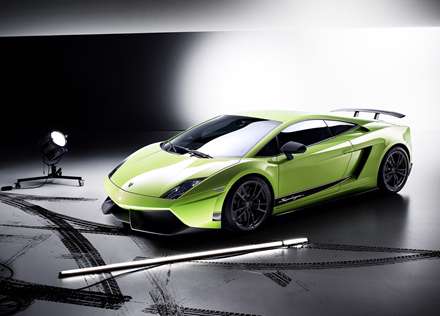 نماي اتومبيل Lamborghini-Gallardo_LP570-4_Superleggera_2011