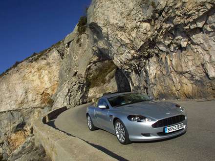 نماي اتومبيل استون مارتين DB9-2018