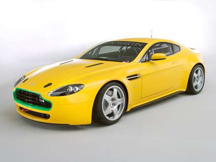 نماي اتومبيل استون مارتين V8- Vantage-N24-2012