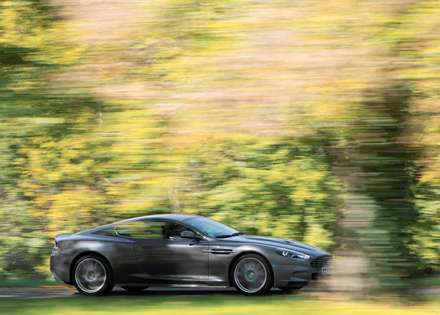 نماي سرعت اتومبيل استون مارتين DBS -2011