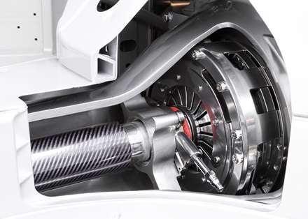 نماي اسکلت داخلي  اتومبيل استون مارتين DBS -2100