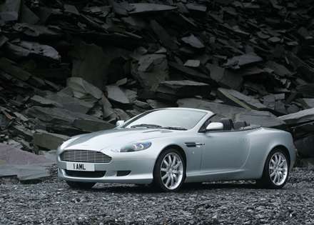 نماي اتومبيل استون مارتين DB9- Volante-2025