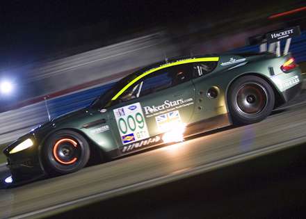 نماي اتومبيل استون مارتين DBR9-2022