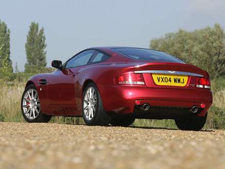 نماي اتومبيل استون مارتين Vanquish-S-V12-2016