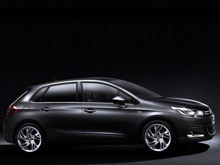 نماي درب و رينگ اتومبيل سيتروئن -C4-2011