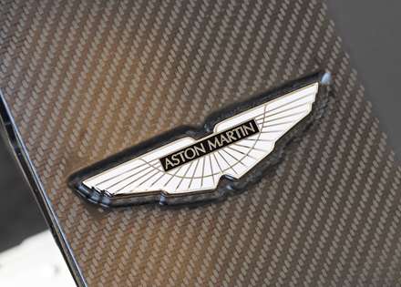 نماي آرم  اتومبيل استون مارتين DBS -2088