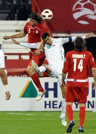 مسابقه تيم ملي فوتبال کشورمان و تيم ملي عراق