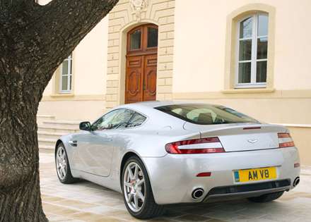 نماي اتومبيل استون مارتين V8- Vantage-2031