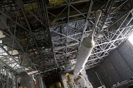 پرتاب موشک Ares I-X ناسا با موفقيت انجام شد