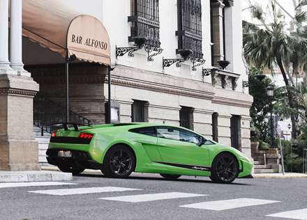 نماي اتومبيل Lamborghini-Gallardo_LP570-4_Superleggera_2011