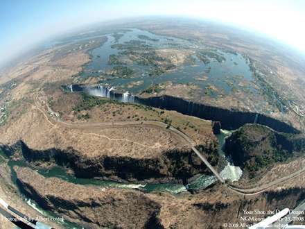 تصوير زيبا از آبشار ويکتوريا