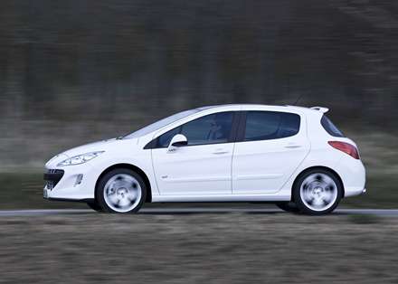 نماي سرعت اتومبيل Peugeot-308_GTi_2011
