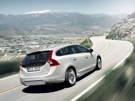 نماي شتاب اتومبيل Volvo-V60_2011