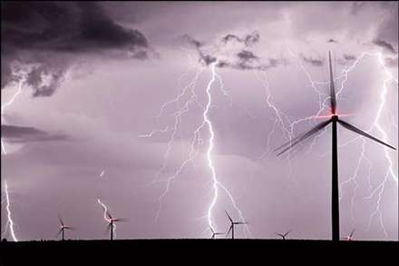 تصاوير  زيباترين و خطرناکترين صاعقه‌ها