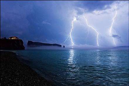 تصاوير  زيباترين و خطرناکترين صاعقه‌ها