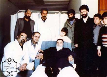 عکس‌هاي ناب و ديده نشده از امام خميني(ره)