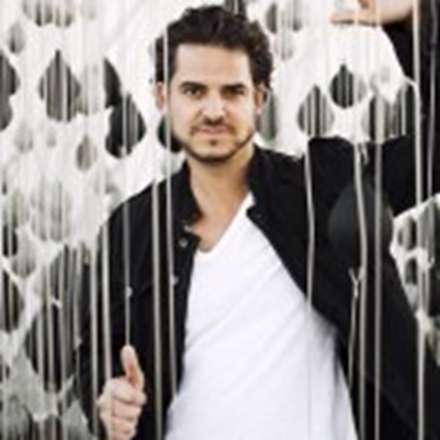 ساخت تصوير محمد علي کلي بوکسور اوسطوره اي با کيسه بکس