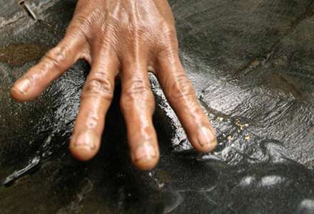 طــــلا  از اکتشاف، استخراج، فرآوري، استحصال و استفاده از آن به روايت تصوير