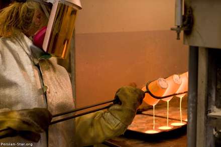 طــــلا  از اکتشاف، استخراج، فرآوري، استحصال و استفاده از آن به روايت تصوير