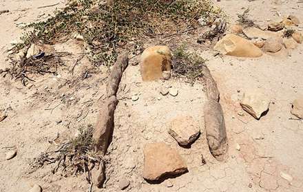 قبرستان شهر مرزي سومار