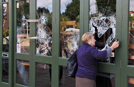 اعتراضات و قيام محرومين انگليس در غرب لندن