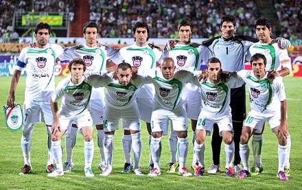 دیدار تیم های ذوب آهن اصفهان و پرسپولیس