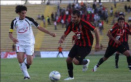 دیدار تیم های فوتبال پرسپولیس و سیاه جامگان مشهد