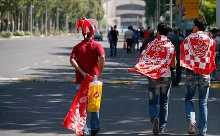 حاشیه دیدار تیم های استقلال و پرسپولیس