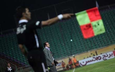 دیدار تیم های ذوب آهن اصفهان و پرسپولیس