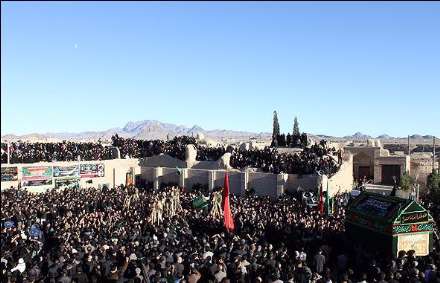 مراسم سنتی بیل زنی و نخل گردانی روز عاشورا در شهر خوسف بیرجند