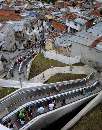 نصب پله برقی در محله فقیرنشین کلمبیا