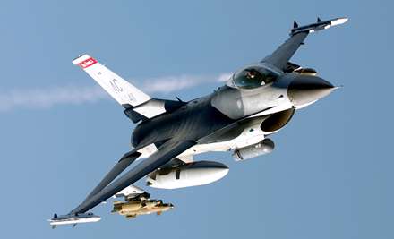 هواپیمای جنگنده F-16 Fighting Falcon (اف-16)