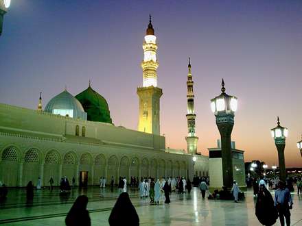 مسجد النبی (صلی الله علیه و آله) در مدینه