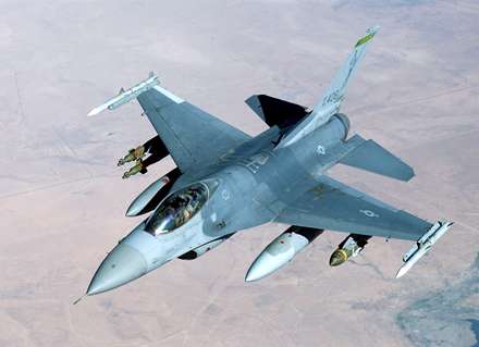هواپیمای جنگنده F-16 Fighting Falcon (اف-16)