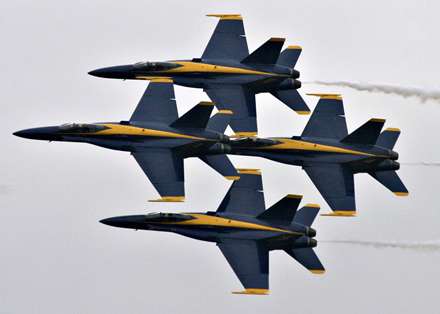 هواپیمای جنگنده F-18A Hornet