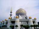 مسجد ایالت صباح (Sabah State) در کوتا کینابالو (مالزی)