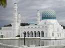 مسجدی در کوتا کینابالو واقع در ایالت صباح (مالزی)