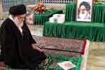 رهبر در مرقد امام راحل و گلزار شهدای بهشت زهرا