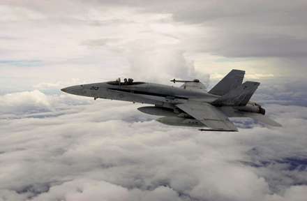 هواپیمای جنگنده F-18C Hornet