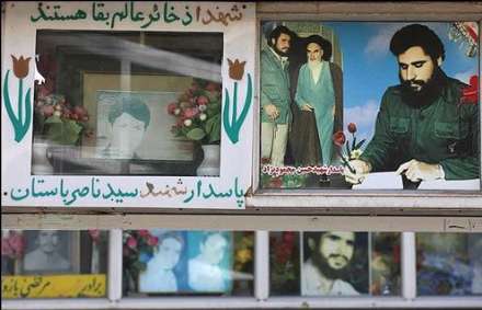 گلزار شهدای استان قم به روایت تصاویر