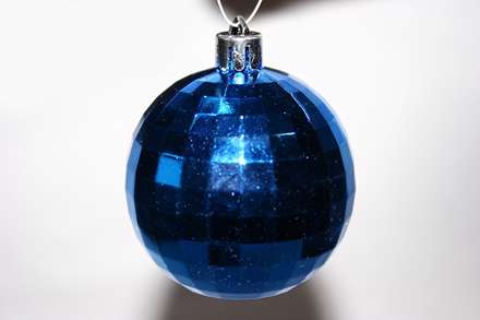 گوی های رنگی آبی