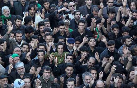 برگزاری مراسم عزاداری روز عاشورا در شهر تفت