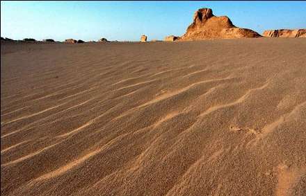 کویر شهداد با کلوت های منحصر به فرد