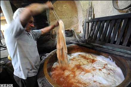 کارگاه رنگرزی سنتی