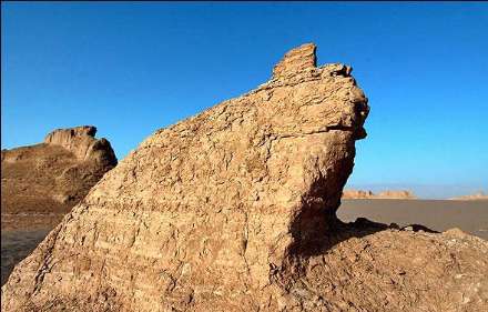 کویر شهداد با کلوت های منحصر به فرد