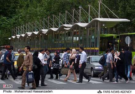 بی نظمی عبور و مرور در خیابانهای تهران